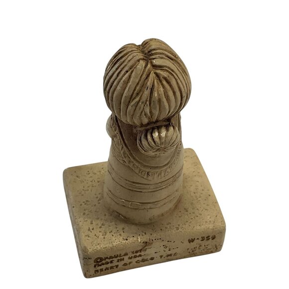 Heart Of Gold “Grandma” Figurine W-359 Paula 1971 Beige Resin USA - Picture 2 of 5